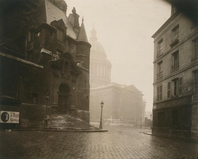 Rue de la Montagne Ste. Geneviève door Eugène Atget